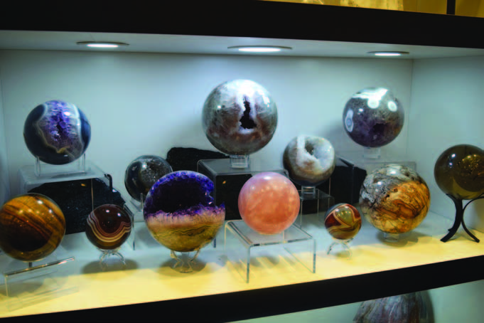 crystal display case