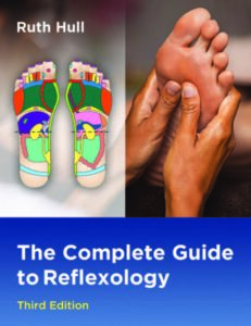 THE COMPLETE GUIDE TO REFLEXOLOGY by Ruth Hull